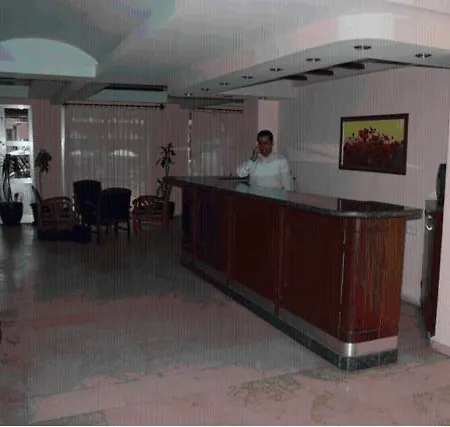 Alaya Apart Aparthotel 3*